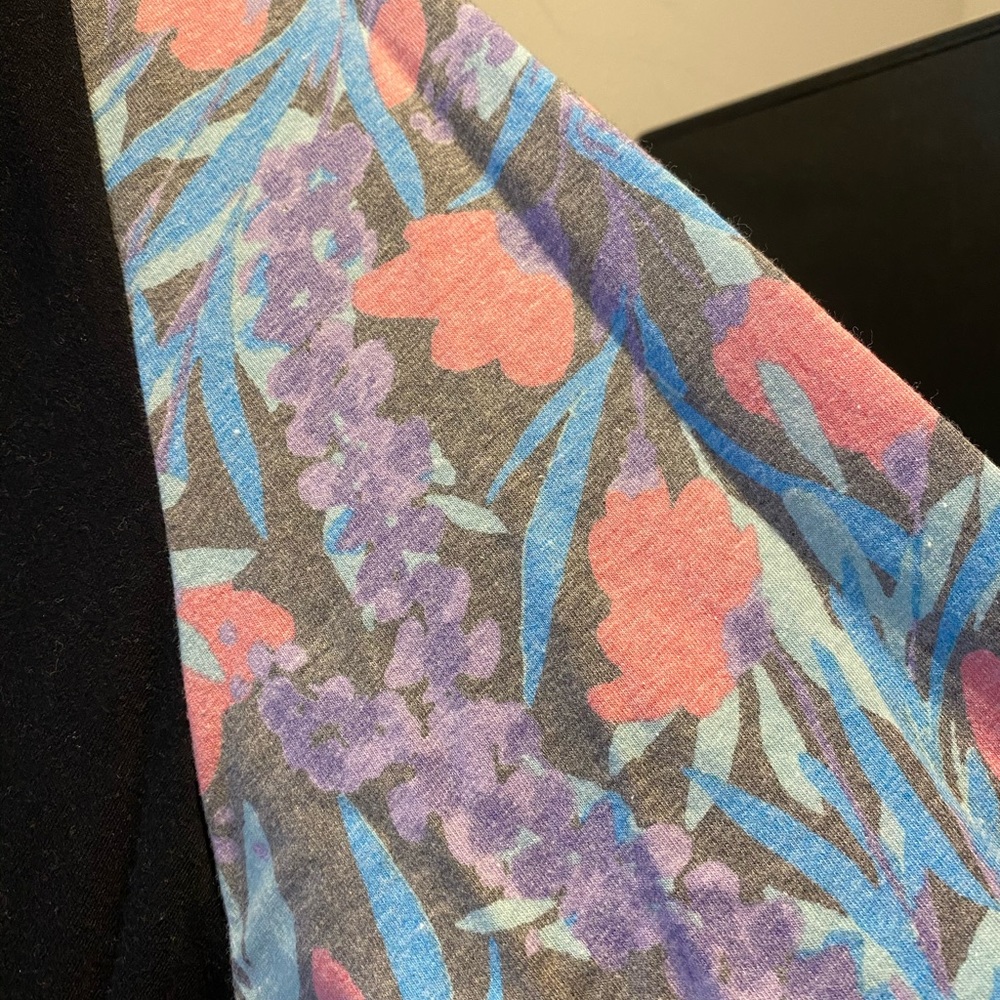 Lularoe Randy - Picture 2 of 2